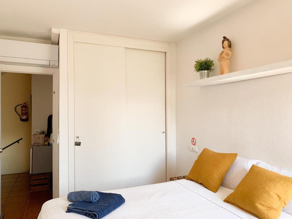 Habitacion Centrica Con Aire Acondicionado Bano Privado Nevera 卡达克斯 外观 照片